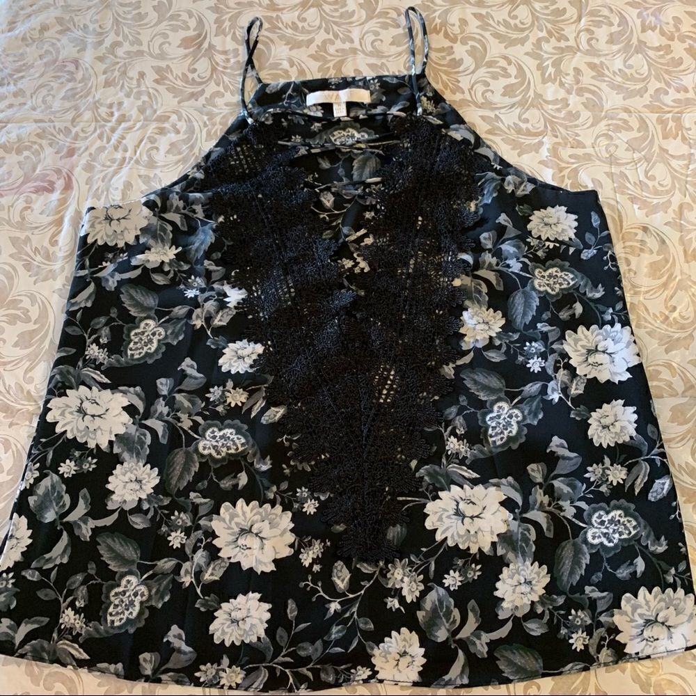 Wayf Top Black Floral Spaghetti Straps Lined Blouse Size Medium Gorgeous
